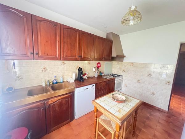 Maison familiale de 130 m² avec piscine – Cruis (04)