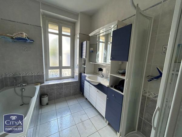 Maison à vendre 7 pièces 170m² Le Mans (72000)