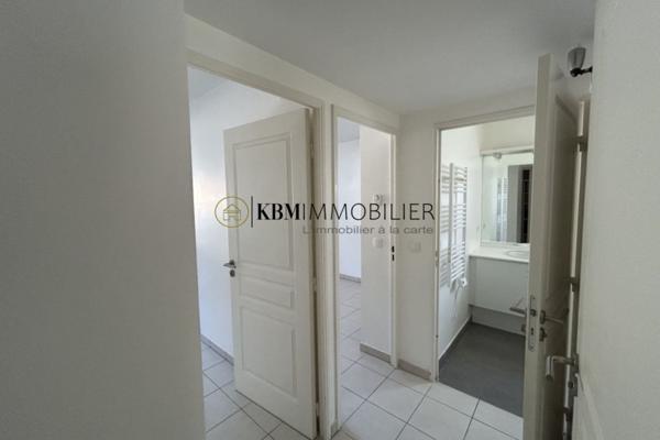 APPARTEMENT RECENT DE 65M2 -VUE DEGAGEE - CHATEAU-GOMBERT