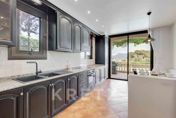 Villa avec piscine domaine fermé - NICE GAIRAUT