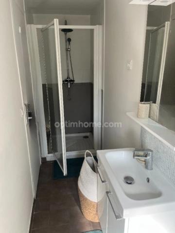 ARGENTEUIL (95, VAL D'OISE) - Duplex 3 pièces F3-T3 - 45,92 m² (52 m² au sol) - Jardin - Stationnement - Très proche centre-ville et toutes commodités - A 30 min porte à porte de Paris Saint-Lazare