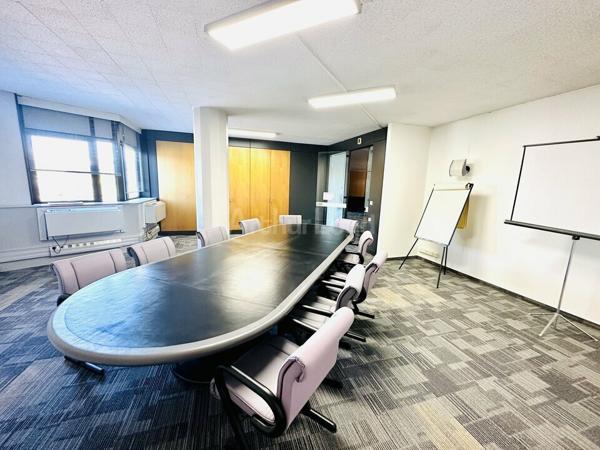 BUREAUX à LOUER de 342 m²