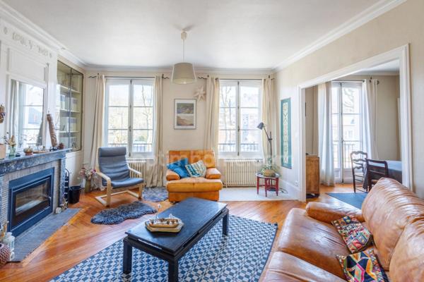 HONFLEUR – DEMEURE BOURGEOISE D’EXCEPTION À FORT POTENTIEL - 389 m2 - 10 chambres - Terrain 570 m2 - Terrasses - Cave - Parking