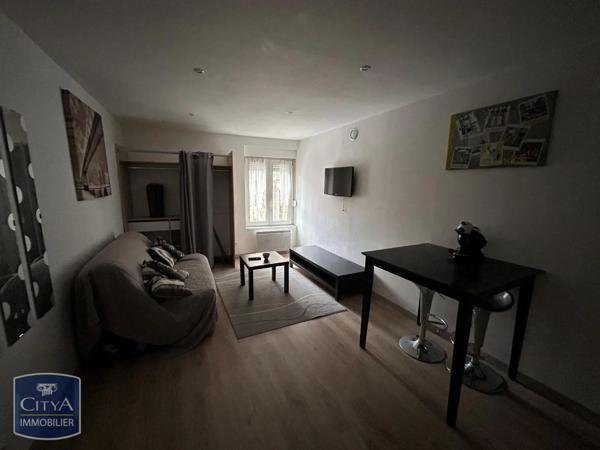 Appartement à louer 1 pièce 27m²