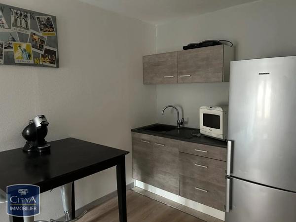 Appartement à louer 1 pièce 27m²