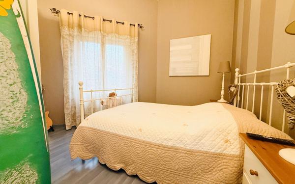 Maison à vendre    7 pièces • 222,07 m2 Saint-Vincent-de-Tyrosse