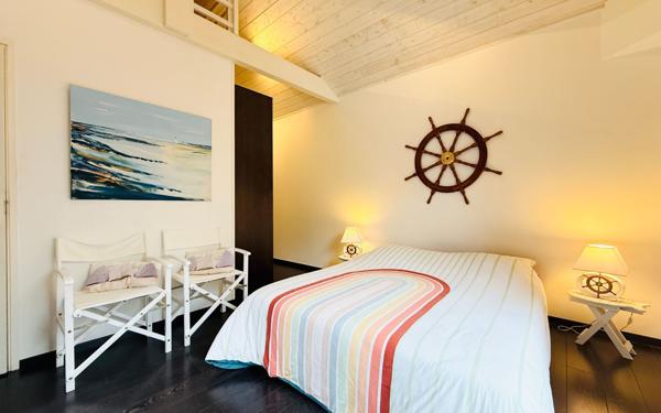 Maison à vendre    7 pièces • 222,07 m2 Saint-Vincent-de-Tyrosse