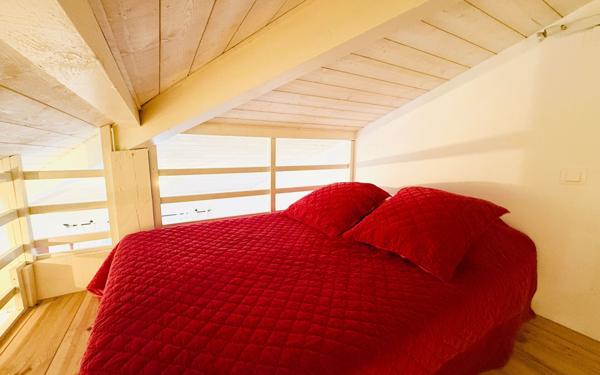 Maison à vendre    7 pièces • 222,07 m2 Saint-Vincent-de-Tyrosse