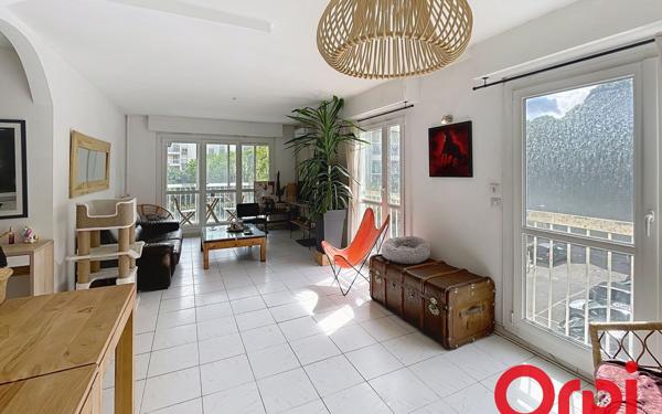 Appartement à vendre    4 pièces • 74 m2 Marseille 10