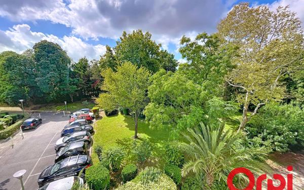 Appartement à vendre    4 pièces • 74 m2 Marseille 10