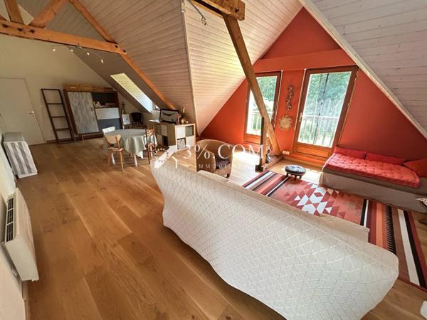 Maison 8 pièce(s) 5 chambre(s) 205 m²