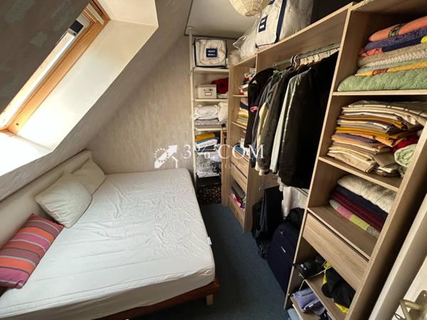 Maison 8 pièce(s) 5 chambre(s) 205 m²