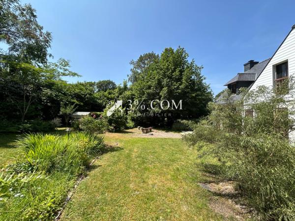 Maison 8 pièce(s) 5 chambre(s) 205 m²