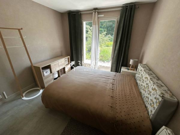 Maison 8 pièce(s) 5 chambre(s) 205 m²