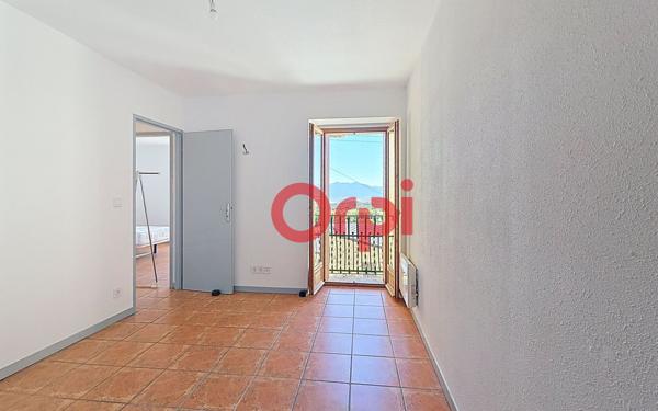 Appartement à vendre    4 pièces • 112 m2 Enveitg