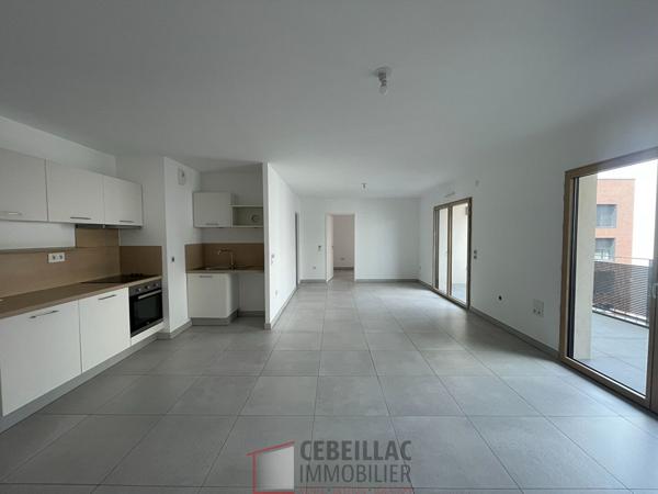 Appartement T4 récent - Jardin Lecoq - garage et cave