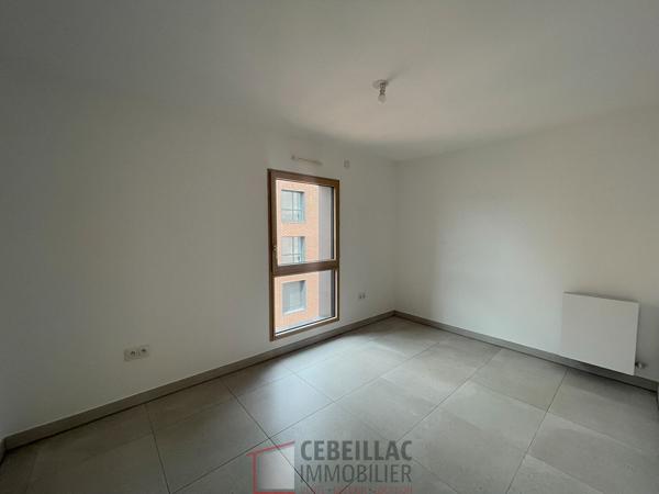Appartement T4 récent - Jardin Lecoq - garage et cave