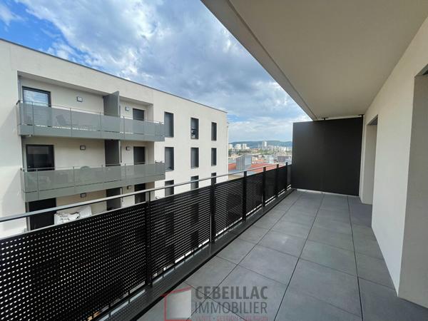 Appartement T4 récent - Jardin Lecoq - garage et cave