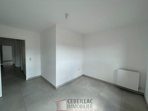 Appartement T4 récent - Jardin Lecoq - garage et cave