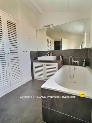 Maison Les Portes En RÉ 8 pièce(s) 175 m2