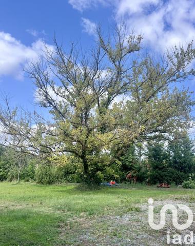 House for sale 3 rooms 88 m² Saint-Savin