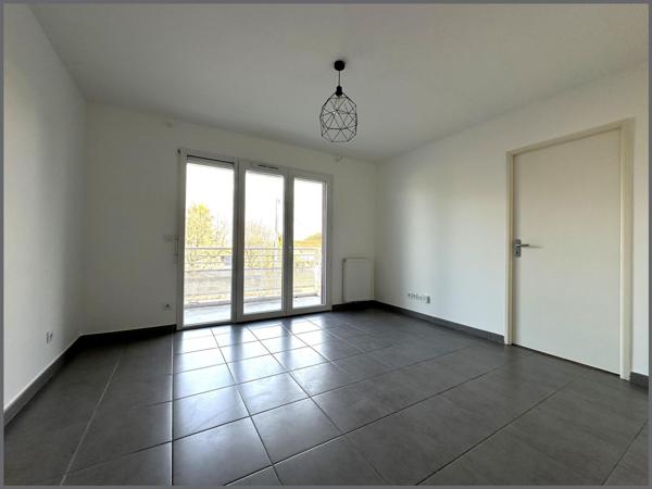 Appartement T2 récent avec balcon et parking !