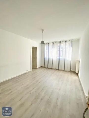 Appartement à louer 2 pièces 43.61m²