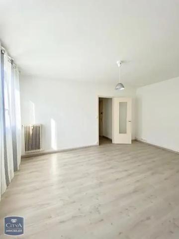 Appartement à louer 2 pièces 43.61m²