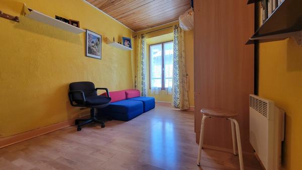 Appartement à vendre    3 pièces • 55,62 m2    Serres