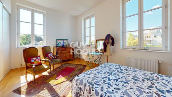 RARE COEUR DE ST CYR SUR LOIRE