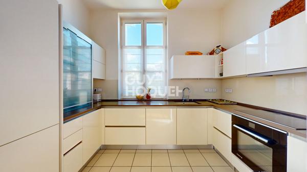 RARE COEUR DE ST CYR SUR LOIRE