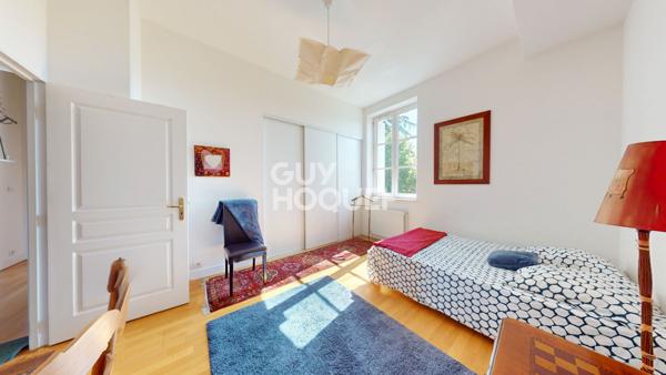 RARE COEUR DE ST CYR SUR LOIRE