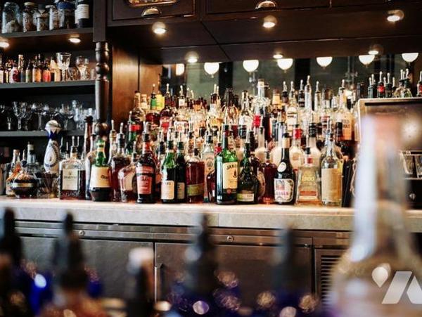 FONDS DE COMMERCE -  BAR LICENCE 4 -  Nantes hyper centre ville 