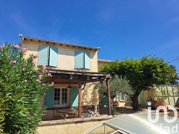 Maison à vendre 7 pièces 220 m² Carpentras