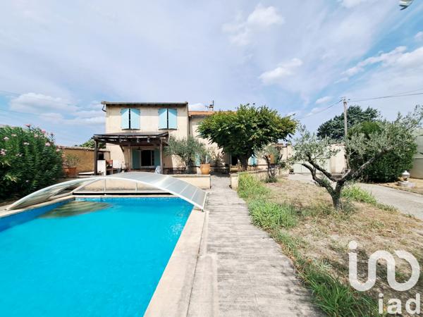 Maison à vendre 7 pièces 220 m² Carpentras