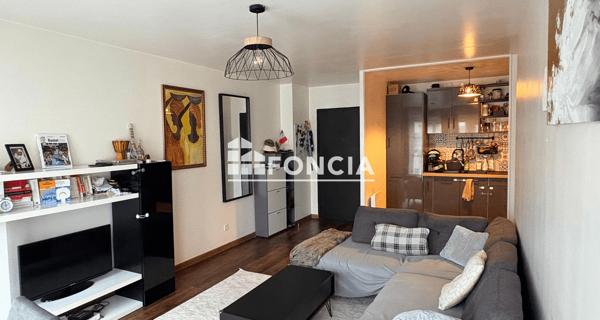 Location Appartement 3 pièces 61.54 m² - Saint-denis 93200