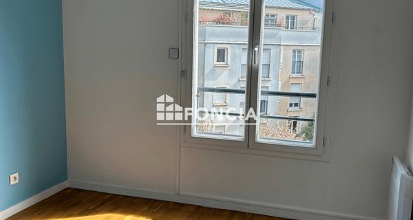 Location Appartement 3 pièces 66.12 m² - Le Plessis-robinson 92350