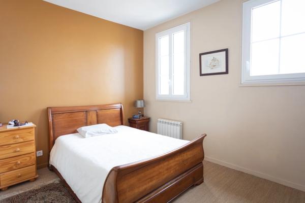 Maison de ville XIXe siècle – 5 chambres – 185 m² – Rochefort centre