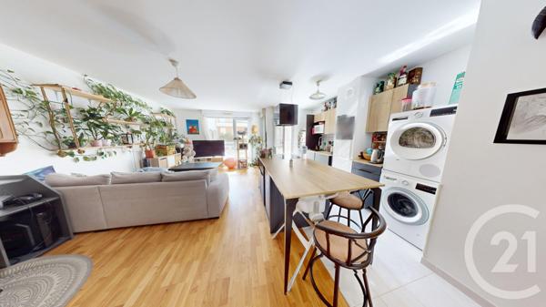 Appartement F3 à vendre  3 pièces - 76,25 m2 IVRY SUR SEINE - 94