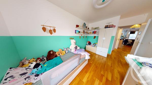 Appartement F3 à vendre  3 pièces - 76,25 m2 IVRY SUR SEINE - 94