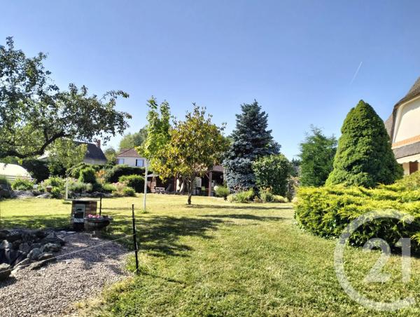 Maison à vendre  10 pièces - 254,40 m 2   LA MACHINE  - 58