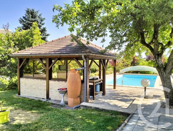 Maison à vendre  10 pièces - 254,40 m 2   LA MACHINE  - 58