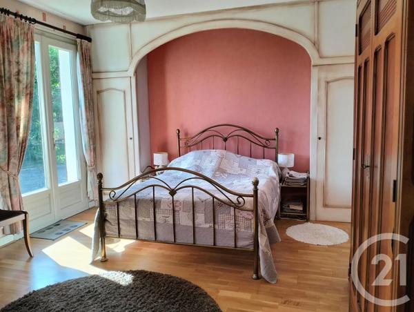 Maison à vendre  10 pièces - 254,40 m 2   LA MACHINE  - 58