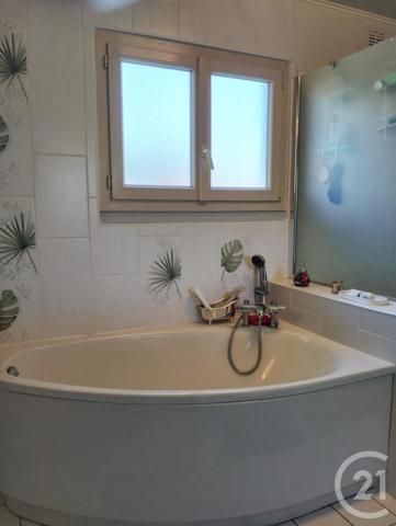 Maison à vendre  10 pièces - 254,40 m 2   LA MACHINE  - 58