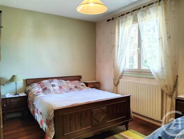 Maison à vendre  10 pièces - 254,40 m 2   LA MACHINE  - 58