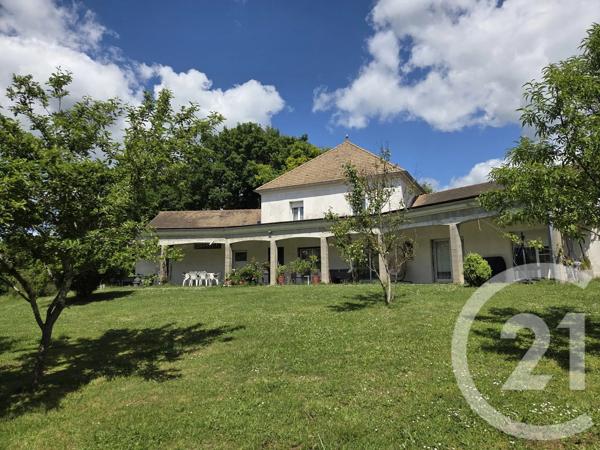 Maison à vendre  10 pièces - 254,40 m 2   LA MACHINE  - 58