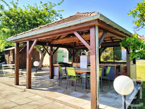 Maison à vendre  10 pièces - 254,40 m 2   LA MACHINE  - 58