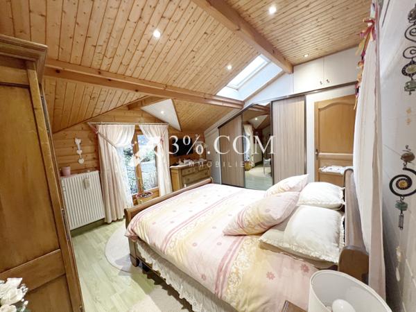 Chalet 9 pièce(s) 4 chambre(s) 147 m²