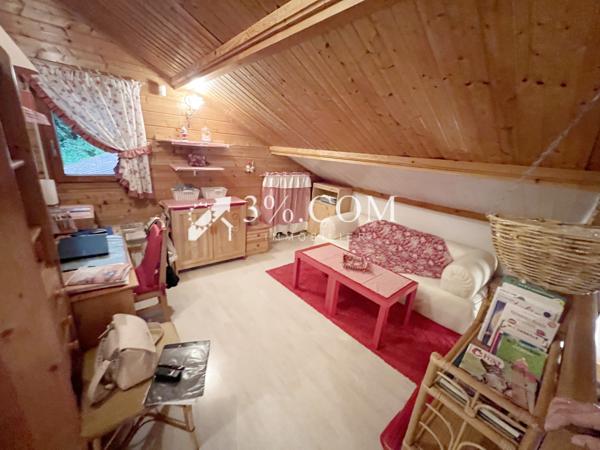 Chalet 9 pièce(s) 4 chambre(s) 147 m²