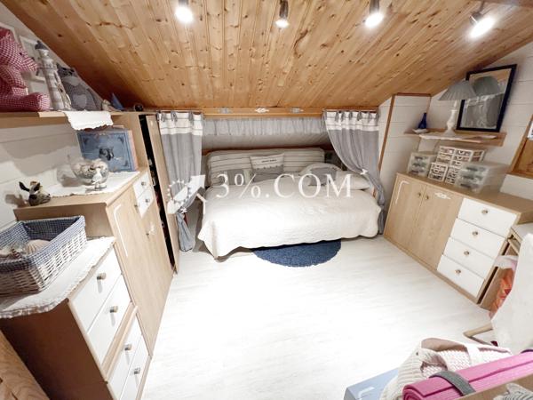 Chalet 9 pièce(s) 4 chambre(s) 147 m²